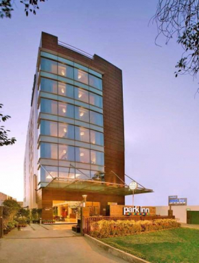 Гостиница Park Inn Gurgaon  Сектор 8